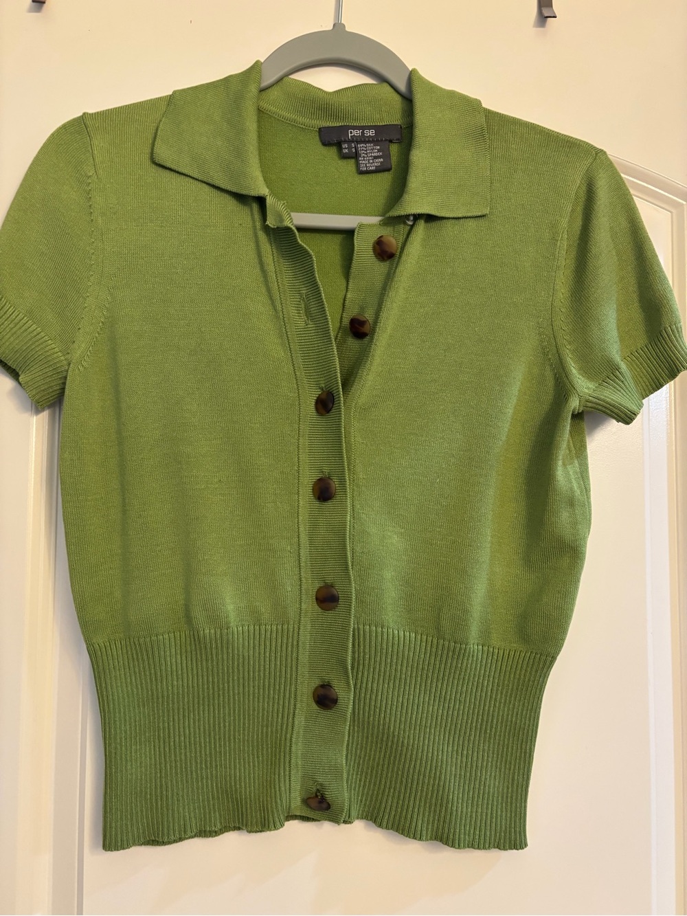 Per Se lime green short-sleeve button-down knit top